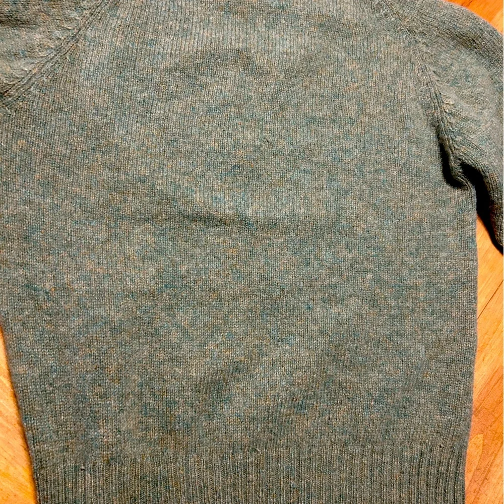 Vintage Women’s Clansman Scottish Shetland 100% Wool Sweater size L Green. - Picture 8 of 11